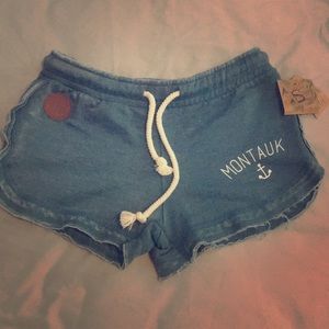 Pop surf comfy shorts NWT